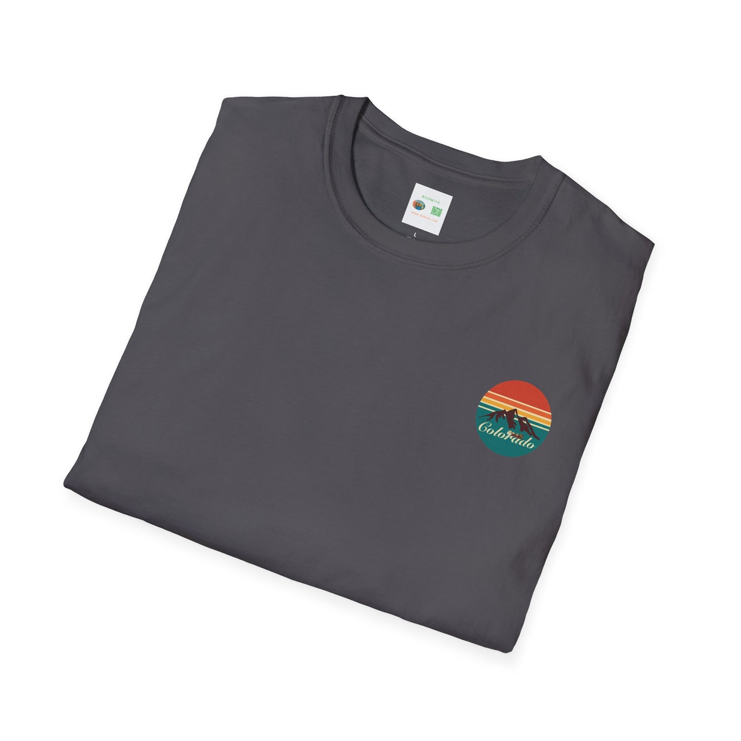 Retro Colorado Mountain T-Shirt | Softstyle Tee for Nature Lovers, Outdoor Adventures, Gifts, Travel Souvenir, Vintage Style