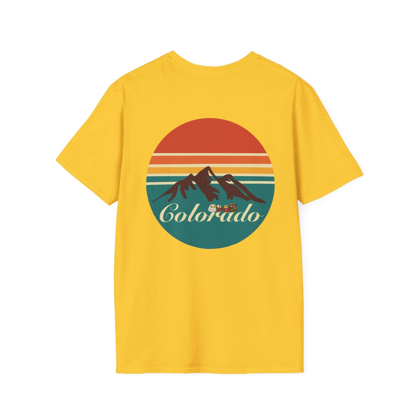 Retro Colorado Mountain T-Shirt | Softstyle Tee for Nature Lovers, Outdoor Adventures, Gifts, Travel Souvenir, Vintage Style