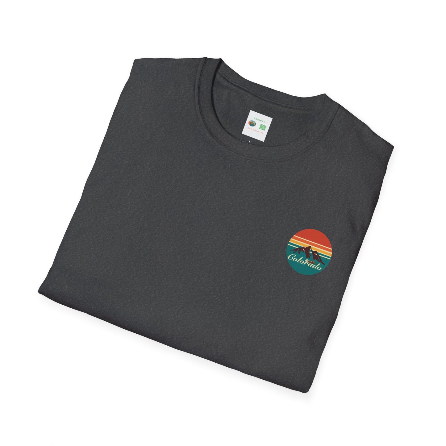 Retro Colorado Mountain T-Shirt | Softstyle Tee for Nature Lovers, Outdoor Adventures, Gifts, Travel Souvenir, Vintage Style