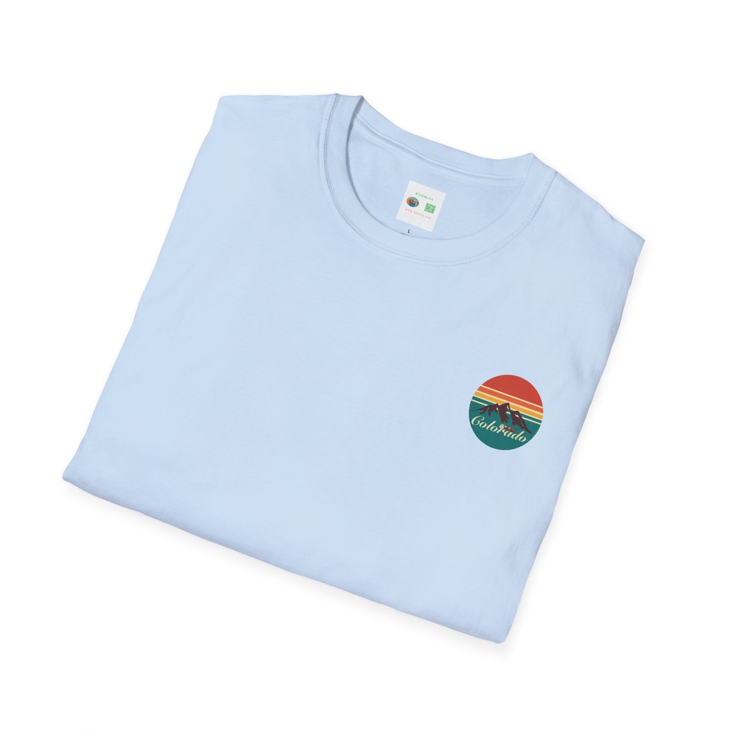 Retro Colorado Mountain T-Shirt | Softstyle Tee for Nature Lovers, Outdoor Adventures, Gifts, Travel Souvenir, Vintage Style