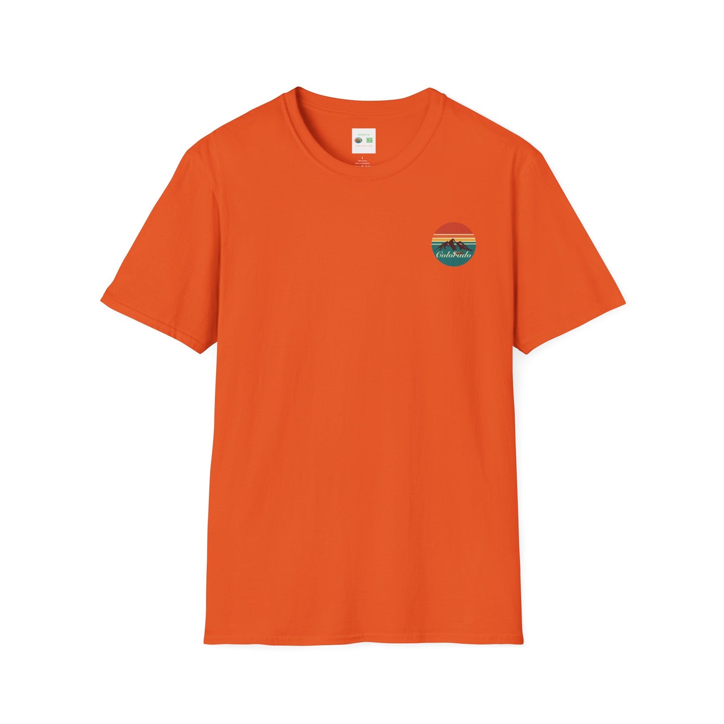 Retro Colorado Mountain T-Shirt | Softstyle Tee for Nature Lovers, Outdoor Adventures, Gifts, Travel Souvenir, Vintage Style