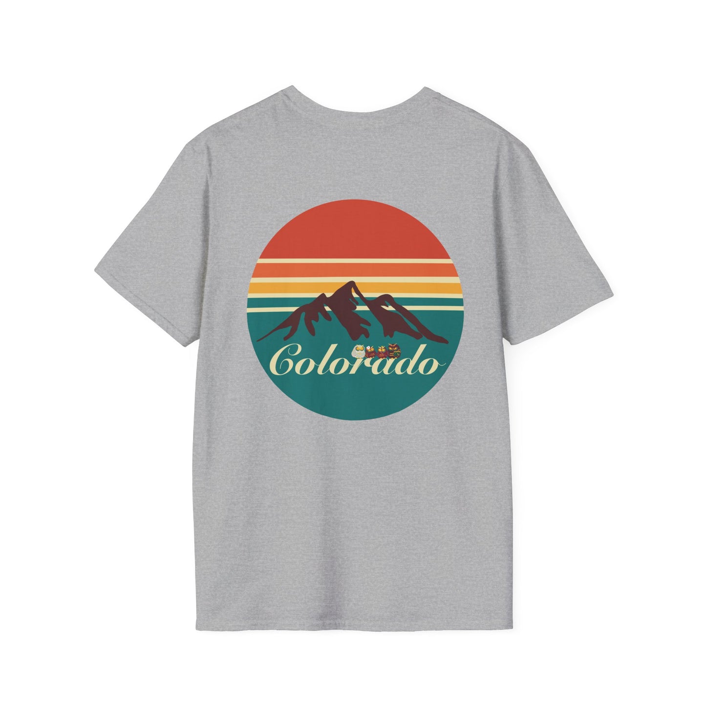 Retro Colorado Mountain T-Shirt | Softstyle Tee for Nature Lovers, Outdoor Adventures, Gifts, Travel Souvenir, Vintage Style